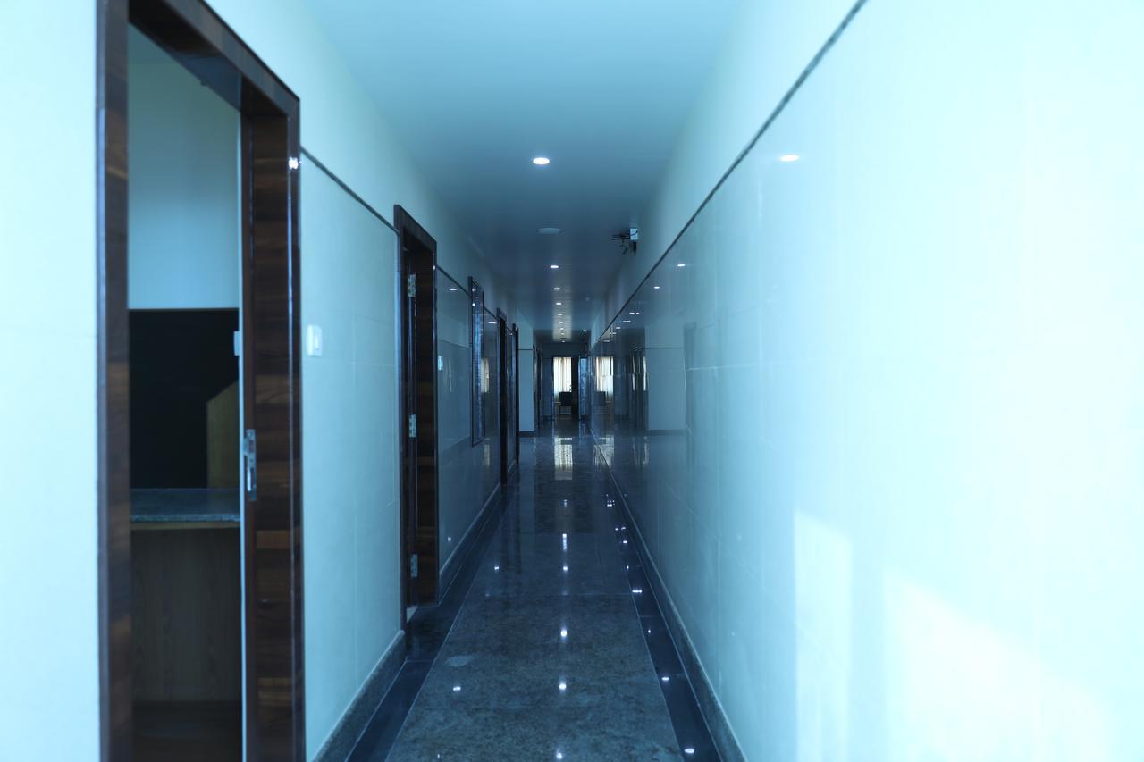 Hlv Grand Inn Bengaluru Kültér fotó