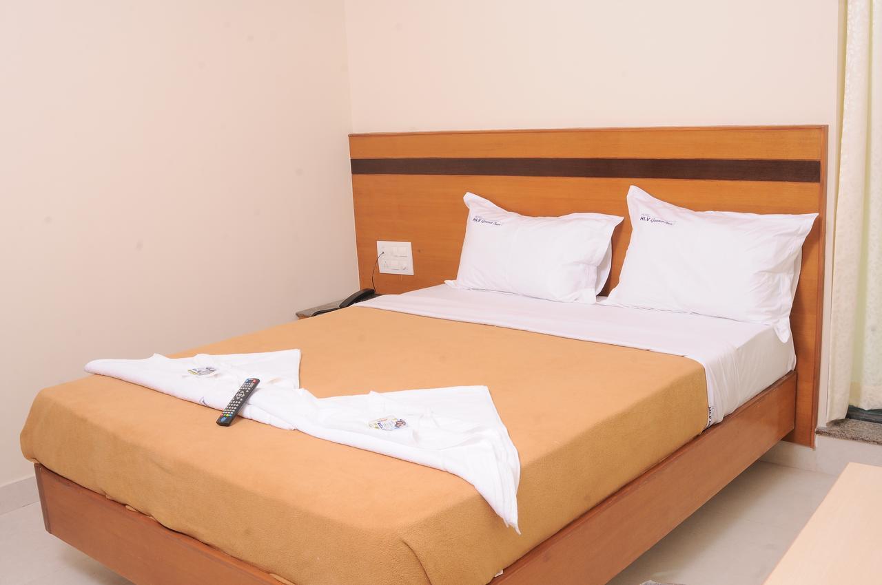 Hlv Grand Inn Bengaluru Kültér fotó