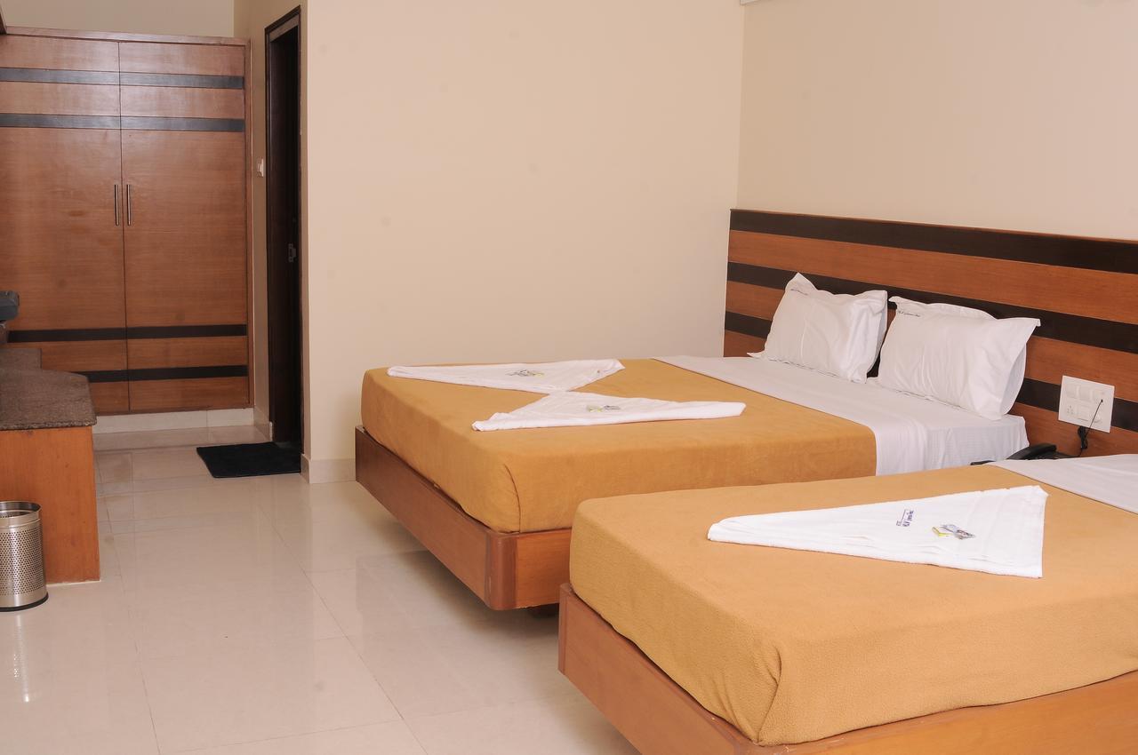 Hlv Grand Inn Bengaluru Kültér fotó