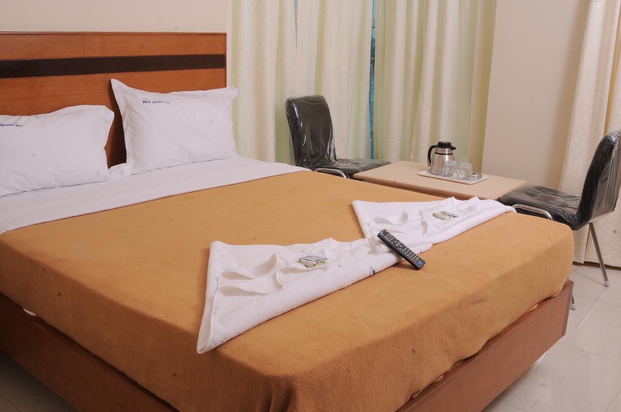 Hlv Grand Inn Bengaluru Kültér fotó