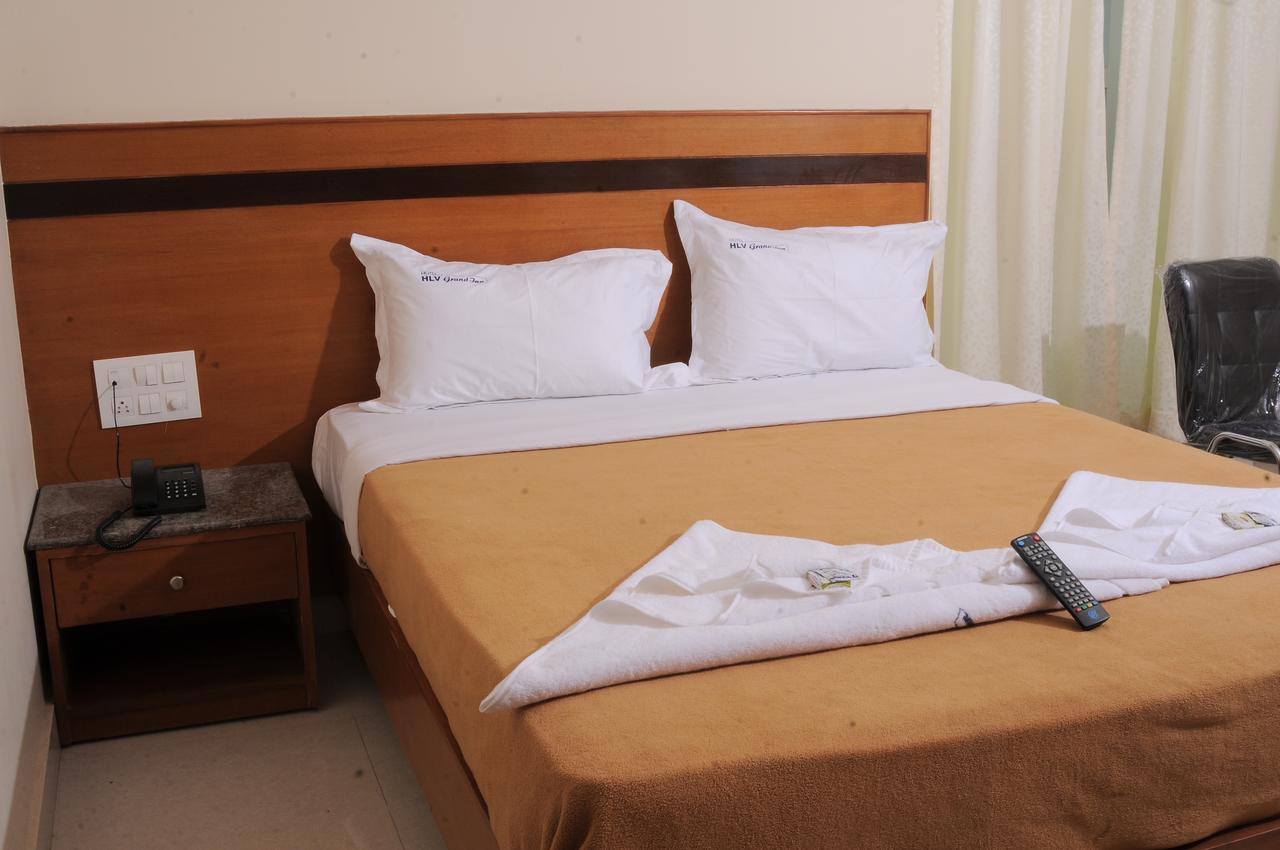 Hlv Grand Inn Bengaluru Kültér fotó