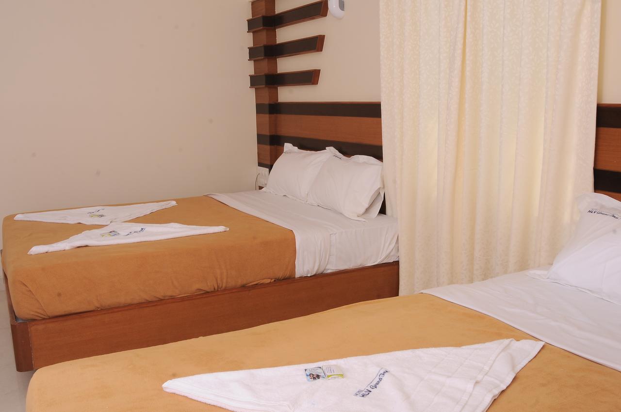 Hlv Grand Inn Bengaluru Kültér fotó